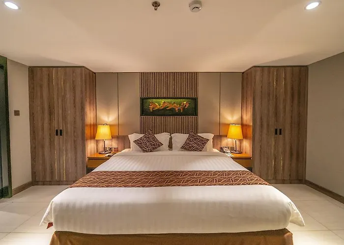 The Nest 4*