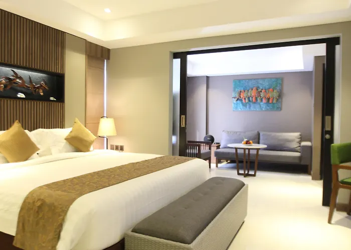 Отель The Nest 4*